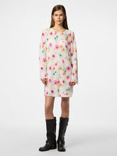 Ladda upp bild till gallerivisning, model_shot-front_full