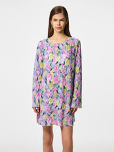 Ladda upp bild till gallerivisning, model_shot-front