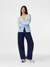 Ladda upp bild till gallerivisning, model_shot-creative

