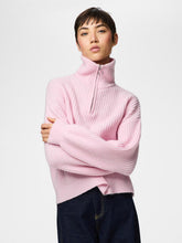 Ladda upp bild till gallerivisning, model_shot-front
