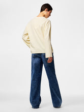 Ladda upp bild till gallerivisning, model_shot-back
