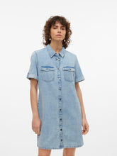Ladda upp bild till gallerivisning, VMJENNIE Dress - Light Blue Denim

