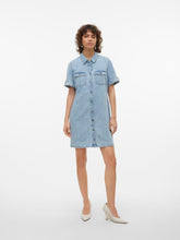Ladda upp bild till gallerivisning, VMJENNIE Dress - Light Blue Denim
