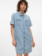 Ladda upp bild till gallerivisning, VMJENNIE Dress - Light Blue Denim
