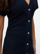 Ladda upp bild till gallerivisning, model_shot-detail
