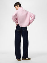 Ladda upp bild till gallerivisning, model_shot-back
