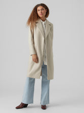 Ladda upp bild till gallerivisning, VMFORTUNEAYA Coat - Oatmeal
