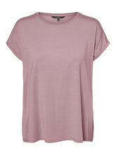 Ladda upp bild till gallerivisning, VMAVA T-Shirt - Nostalgia Rose
