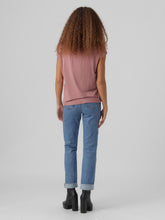 Ladda upp bild till gallerivisning, VMAVA T-Shirt - Nostalgia Rose
